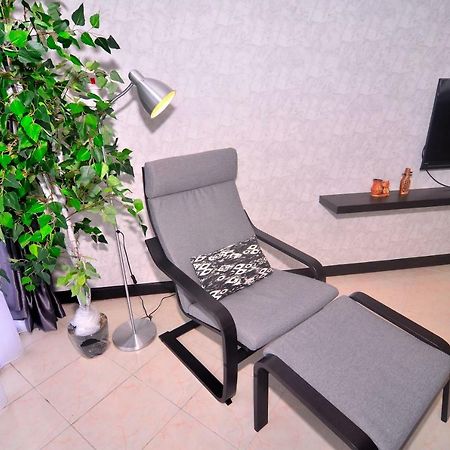 New Riverbank Suites - Waterfront Kuching City Bagian luar foto